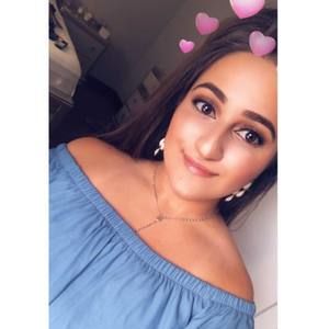 Meet your Posher, Issabella